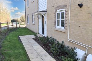 MIDDLETON MEWS- click for photo gallery